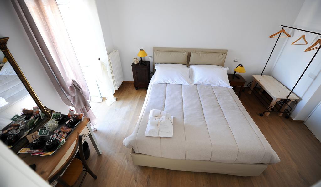Vista Sui Sassi Guest House มาเตรา ภายนอก รูปภาพ